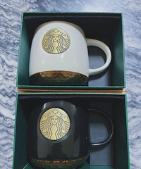 星巴克铜章马克杯买一送一 开始啦!