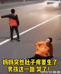 2020年刷爆妈妈圈的12张图:当了妈以后,泪腺都长在孩子身上