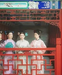 生了两个妹妹,邻居劝我“想开点,男孩女孩都一样”。