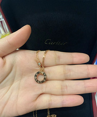 Cartier������СԲ��������������õ�����ĺÿ�