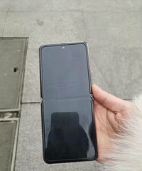 以后再也不买三星手机了,遇到机子本身自己坏了,服务还这样不好