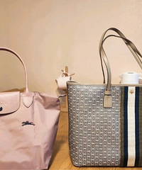 �����кŰ���tory burch���ذ���С�Ա�~