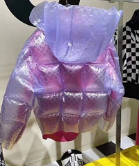 LV新出的衣服,你看得懂不嘛……