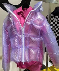 LV新出的衣服,你看得懂不嘛……