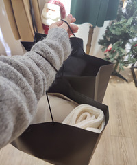 ���궬��û���Ա������·�,�����׸�����ʵ���