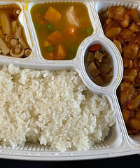 �����Ϻз�45Ԫһ�У���ѡ��з������Դ���ʳ��