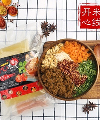 都给我买徐州开心米线!超!多!料!跻身我爱的速食top3