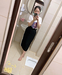 92年160CM医美行业的妹子征婚,希望对方30岁以上