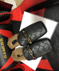 Ϊ����ɹ��ļ���Ь�ӣ��ٴ����ʻ���ůŶ~