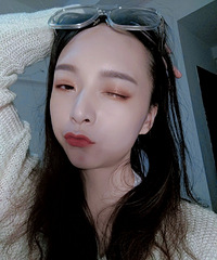 90年158CM的文职小姐姐征婚,收养了2只可爱的流浪猫