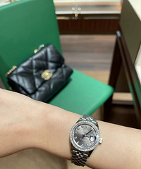 ���Լ����������һ�������������ʿ��ɫ����