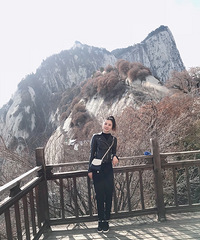 93年161CM从事美业的摩羯座妹子征婚,希望对方脾气好