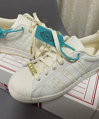 Adidas CNY�����ر�ϵ�У��й�����ĺ���˹