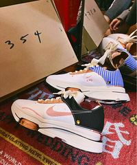 Nike新款增高鸳鸯鞋开箱,太舒服了吧