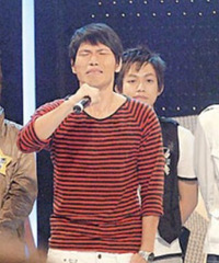 ���й��죬����γ�ѵ��汻�½�ͷ��