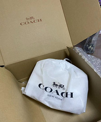 2021买的第一个包,百搭又好看的COACH