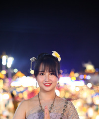 28岁162CM的国企妹子征婚,希望对方身高172以上
