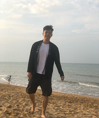 92年181CM的程序员小哥征婚,希望对方身材高挑一点