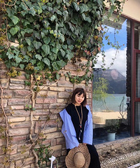 25岁157CM教育行业的妹子征婚,希望对方身高170以上