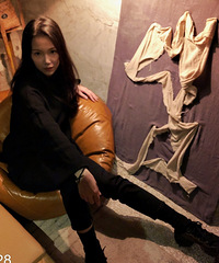 84年170CM女儿10岁的单亲妈妈征婚,希望你有担当且专一