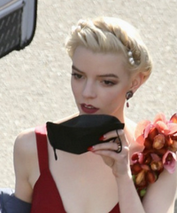 ��������Ů����Ƭ·͸��̫����