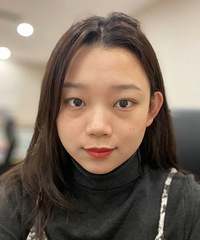 年前把眼袋去掉了,完全没有复发