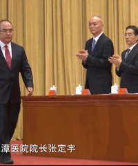 感动中国2021年度人物颁奖词、事迹,孩子作文需要!