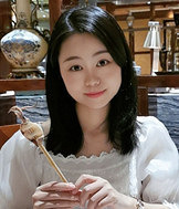 91年MBA在读的妹子征婚,还会弹钢琴