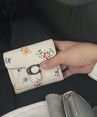 Coach��СǮ�����ʺ�СŮ��ѽ~