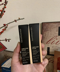 在丝芙兰买到过期化妆品!售后说必须要选择退邮费才能给我退款?