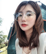 92年155CM妹子征婚,从事销售工作