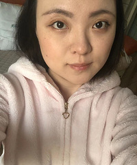 90年的房产公司职员小姐姐征婚,希望对方有稳定工作及收入