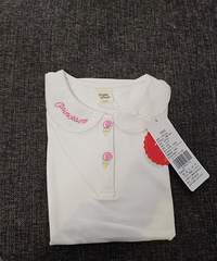 七十几块钱买了四件质量好的衣服裤子,款式都 还超好看