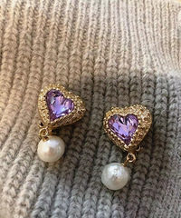 ���鰮�Ķ��У������������С��Ʒ��