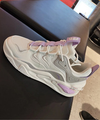支持国潮!安踏现在鞋子也不输nike啊