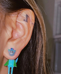 ��������ɰ��Ķ������и���Ҳ�ܺô����·���ɫ���ʺ��ļ�