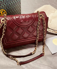 ����Tory burch�ƺ�ɫ������������ĺ����ʸ�