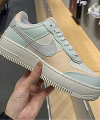 Nike�վ�һ���ֳ���ɫ�ˣ��úÿ�ѽ