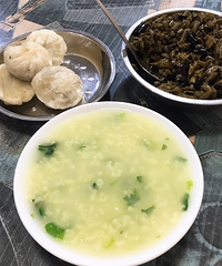 ���������һ��һ���İ��ӣ�ζ��ȷʵ���ҹ�ά