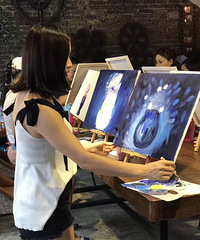 25岁168CM年入20万的妹子征婚,希望对方收入不比我差