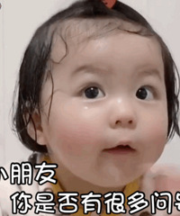 “熊爸”带娃在草坪上做“生火实验”,结果令人哭笑不得