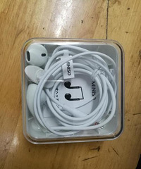 今日教训:不要为了省钱和方便去买名创优品的耳机!