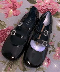 �����������Ь���������Ĵ�ȹ�ӵıر���������