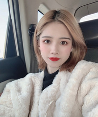 95年160CM的创业小姐姐征婚,希望对方身高173以上