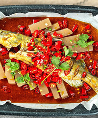 ����۳Ե��˽�ɳ��ֿ��㣬ζ������һ��괩��ɽ