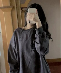 姐妹们,这种渔网袜真的可以穿出门吗?