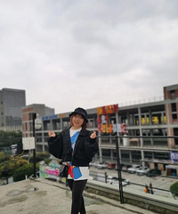 90年上市公司的小姐姐征婚,希望对方孝顺稳重