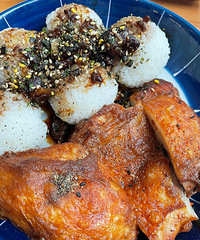 �򿨲��ڿ����ǽǵ�̨��С�ԣ����������綼Ҫ�Ŷ�