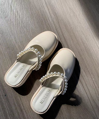 �ֲ�һ˫���Ͽ�����СƤЬ�����˸�����