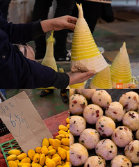 �山���ֳ���200000�O�����г����߲˵���0.5һ��